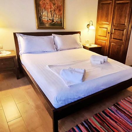 Hotel Gorica - Unesco Quarter Berat Ngoại thất bức ảnh