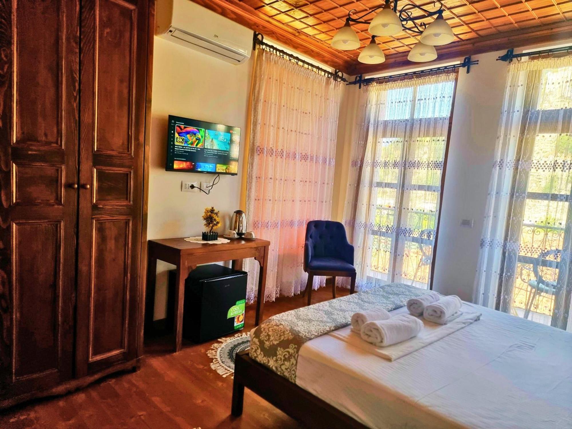 Hotel Gorica - Unesco Quarter Berat Ngoại thất bức ảnh