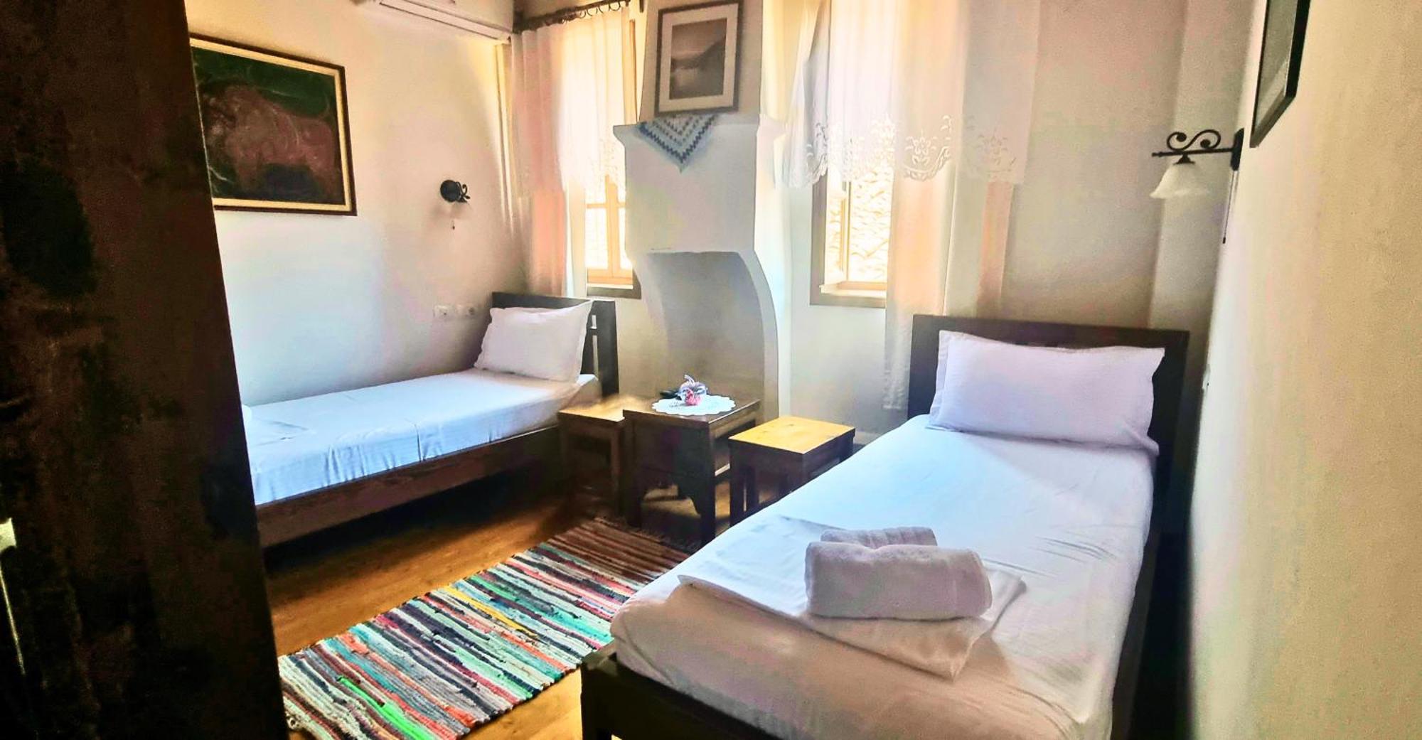 Hotel Gorica - Unesco Quarter Berat Ngoại thất bức ảnh